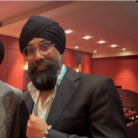 Photo of Varinder Nandhra